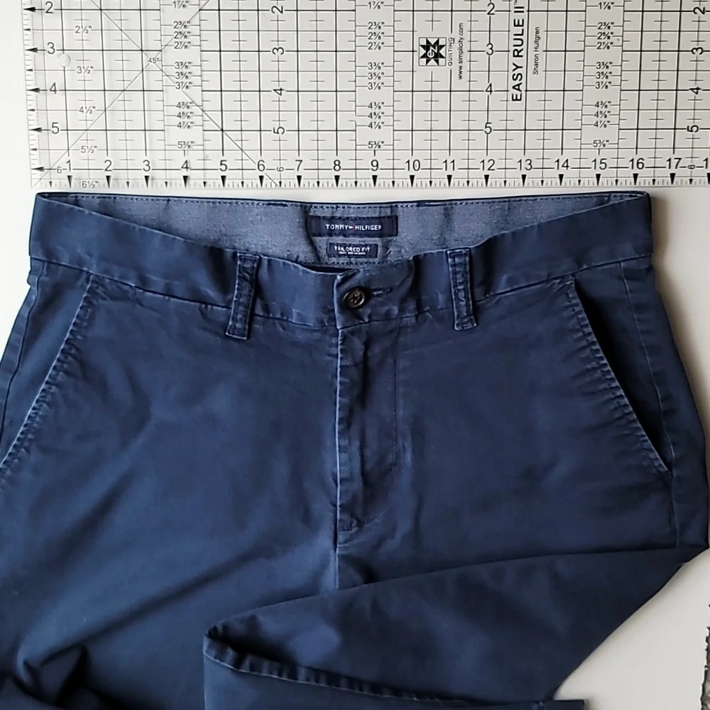 Mens' Tommy Hilfiger Tailored Fit Bleu Pants, Size 32x30 - Picture 7 of 8